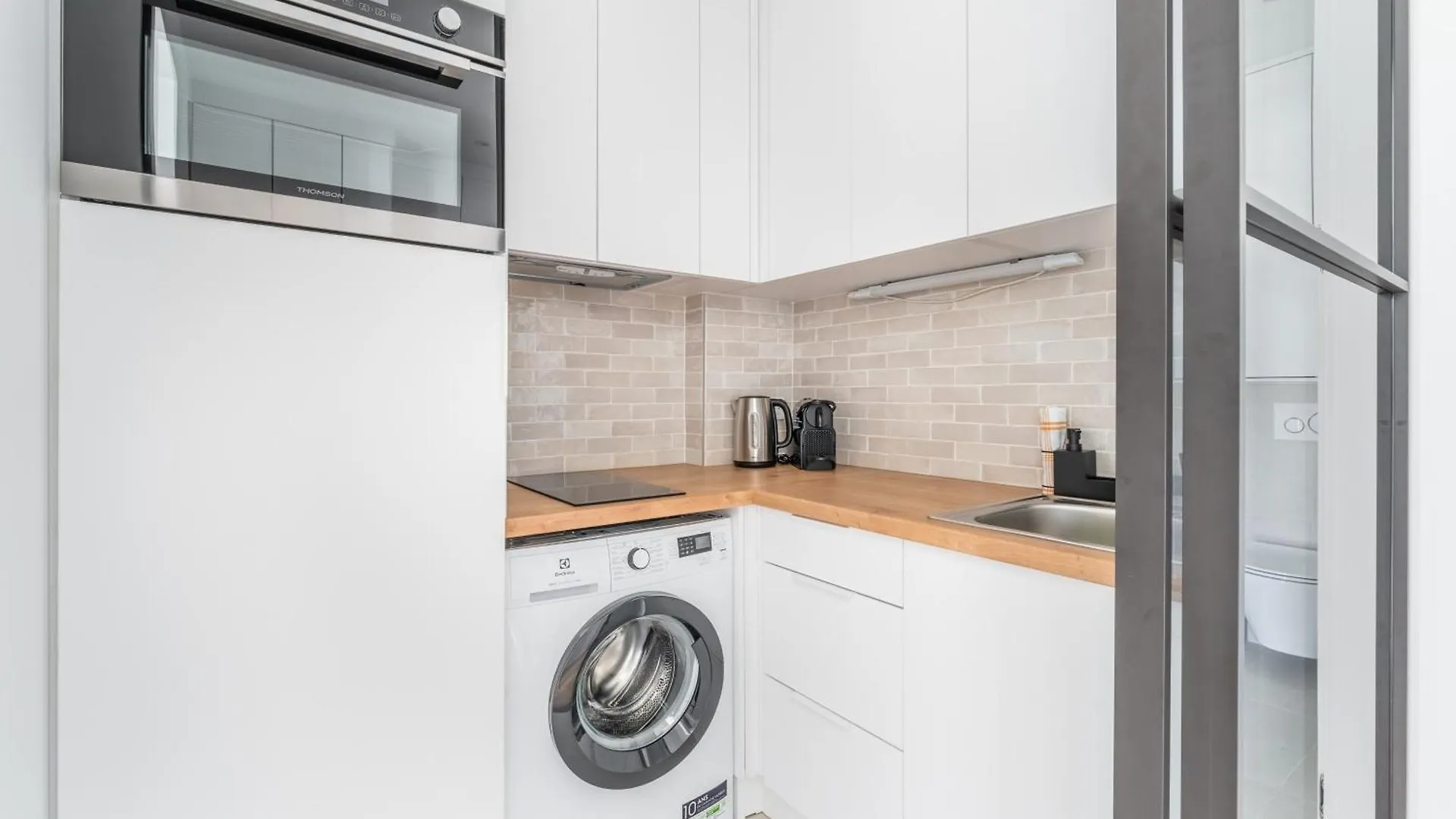 Luxury Living Alma Apartment Paris