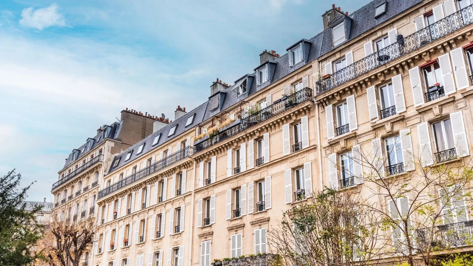 Luxury Living Alma Apartment Paris