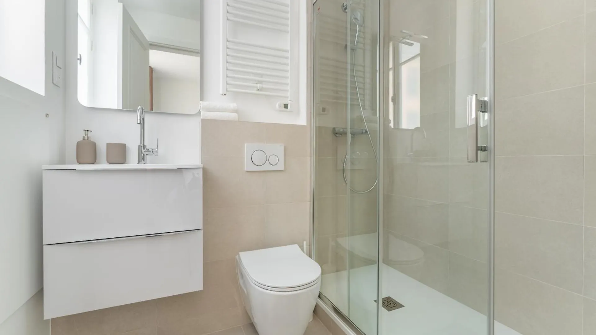 Apartmán Luxury Living Alma Paříž