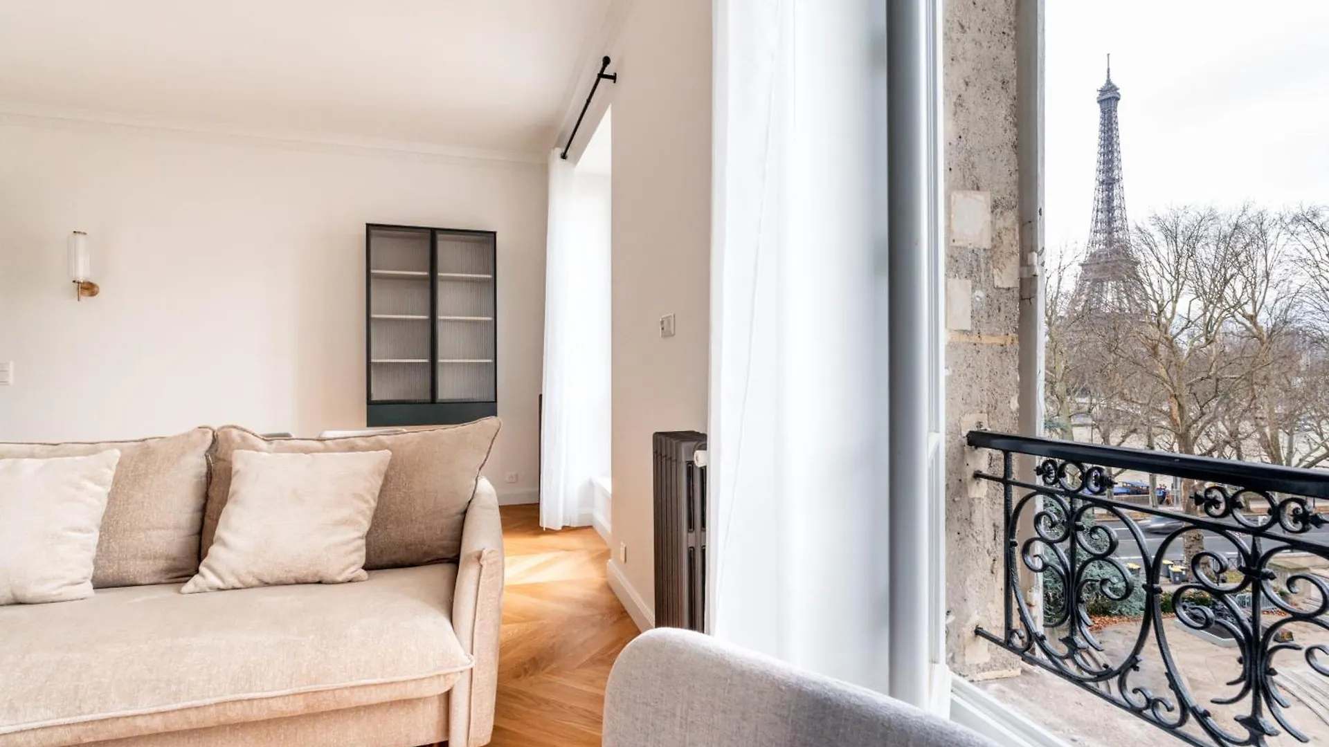 Apartmán Luxury Living Alma Paříž